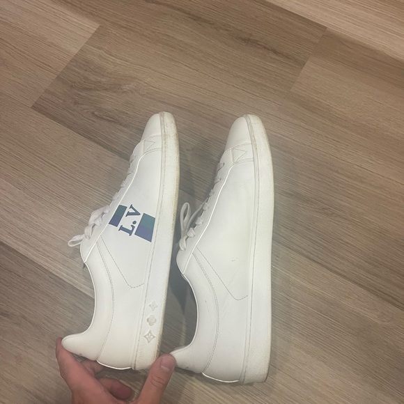 Louis sneakers, mid condition. Still in very good shape. Negotiate w me. - Picture 2 of 4